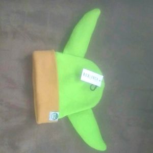 Yoda beanie NWT